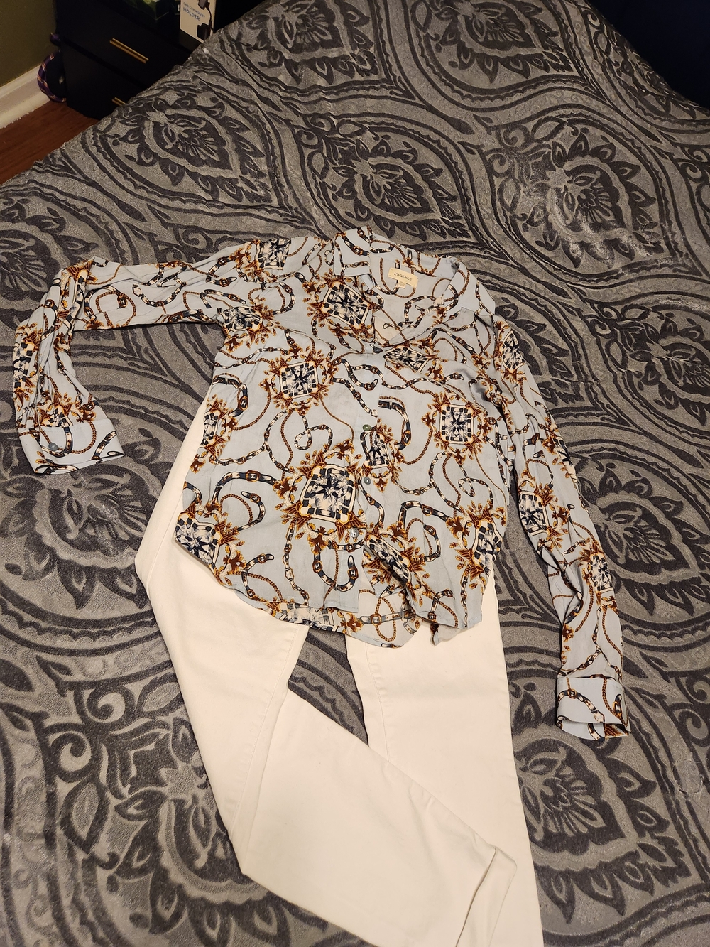 L'AGENCE Light Blue Chain & Medallion Print Long-Sleeve Blouse